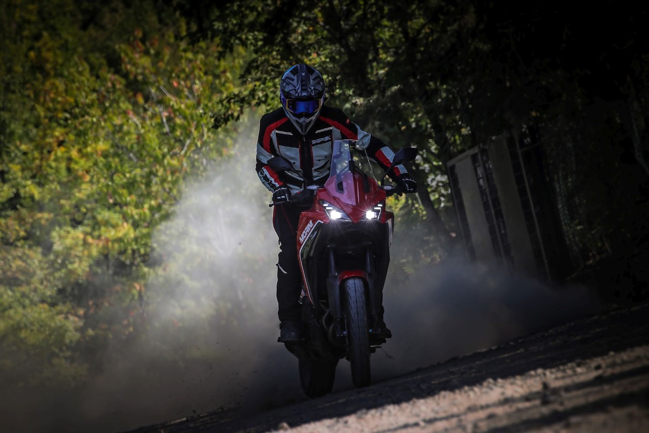 Moto Morini X-Cape: punto di FUGA